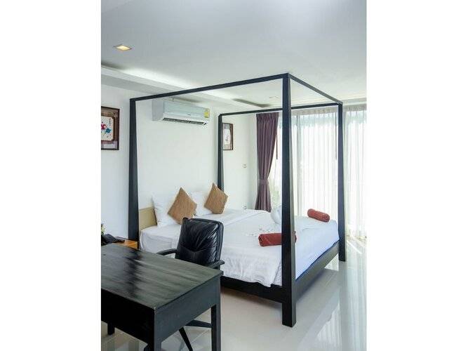 Z&Z House (Ex. Miracle House)