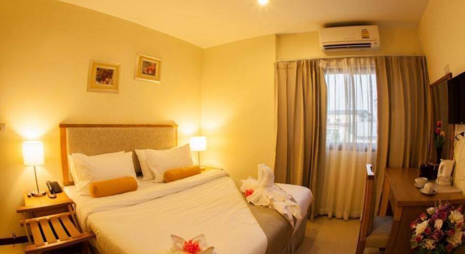 Babylon Palace Hotel