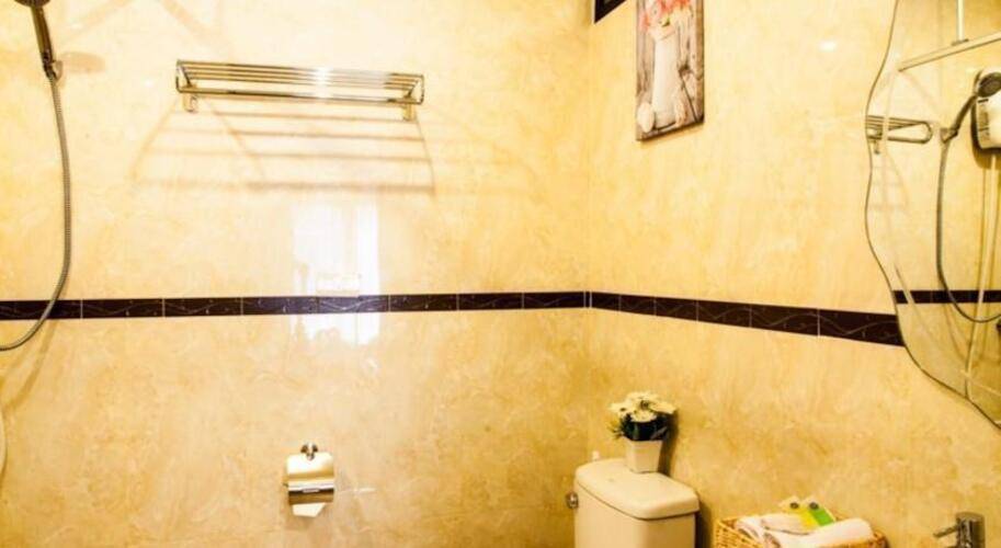 Babylon Palace Hotel