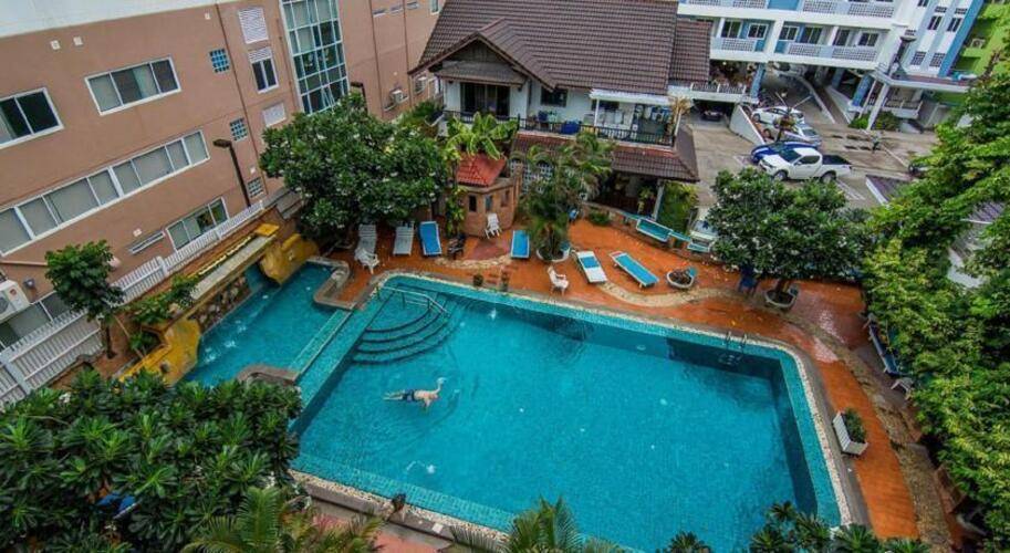 Sutus Court 5