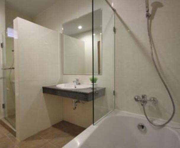 Paragon Suites Resort