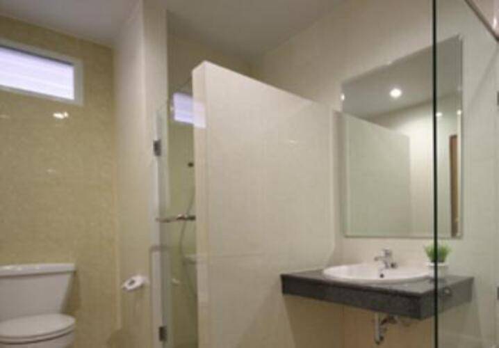 Paragon Suites Resort