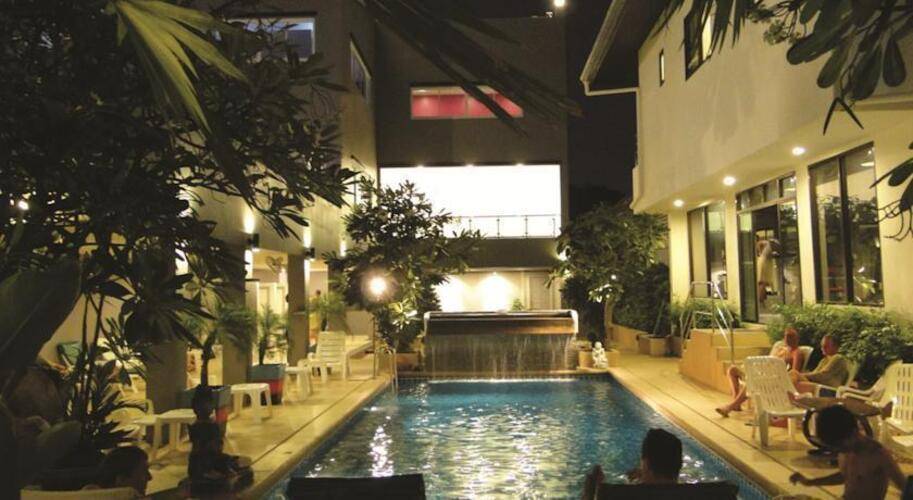 Sansuk Suana & Guesthouse
