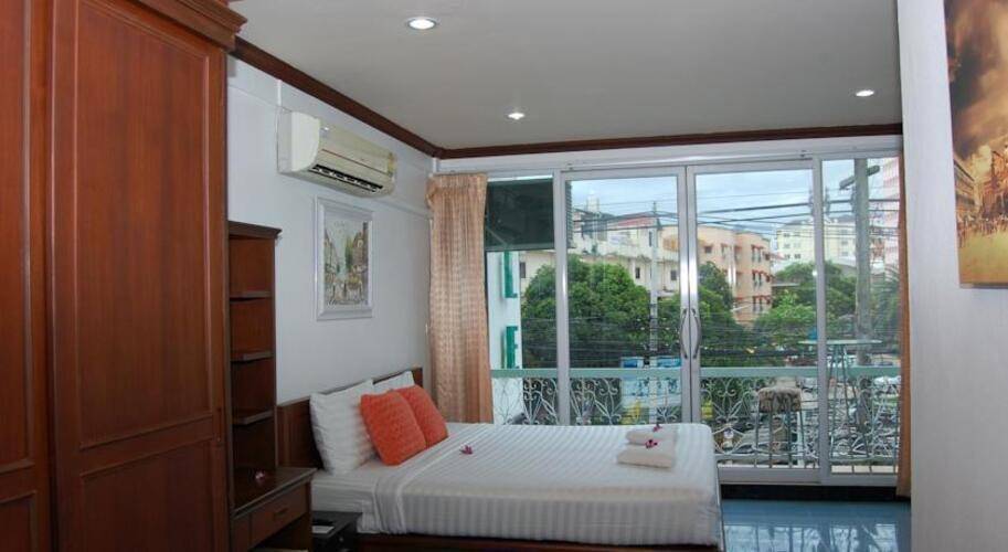 Greenvale Serviced Apartment