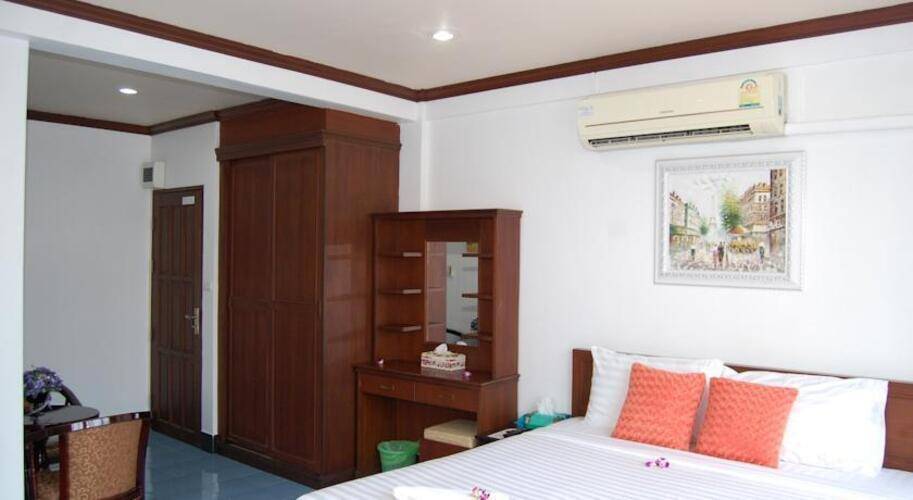 Greenvale Serviced Apartment