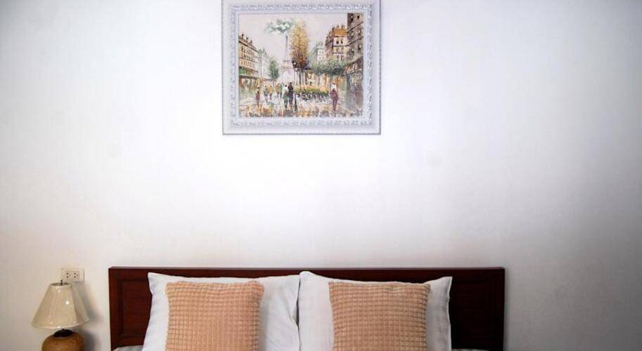 Greenvale Serviced Apartment