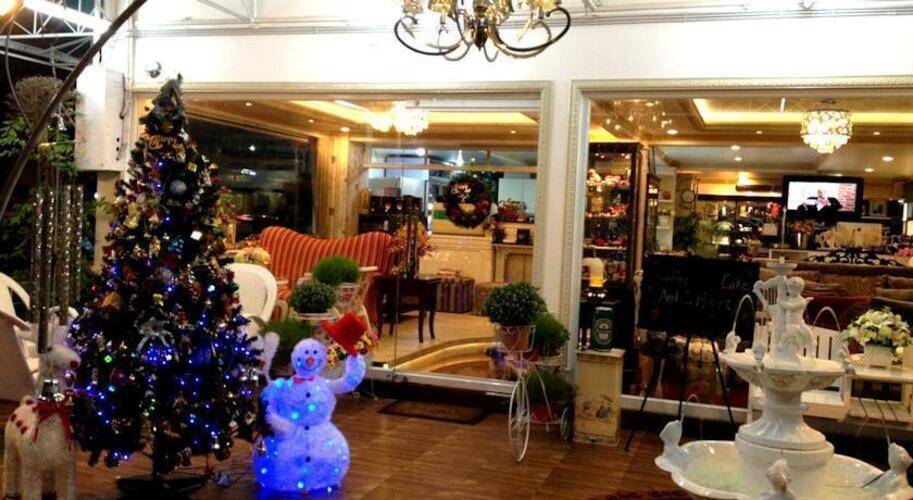 Greenvale Serviced Apartment