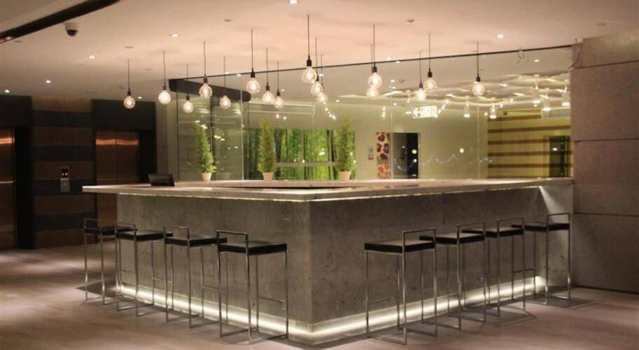 Season Five Hotel