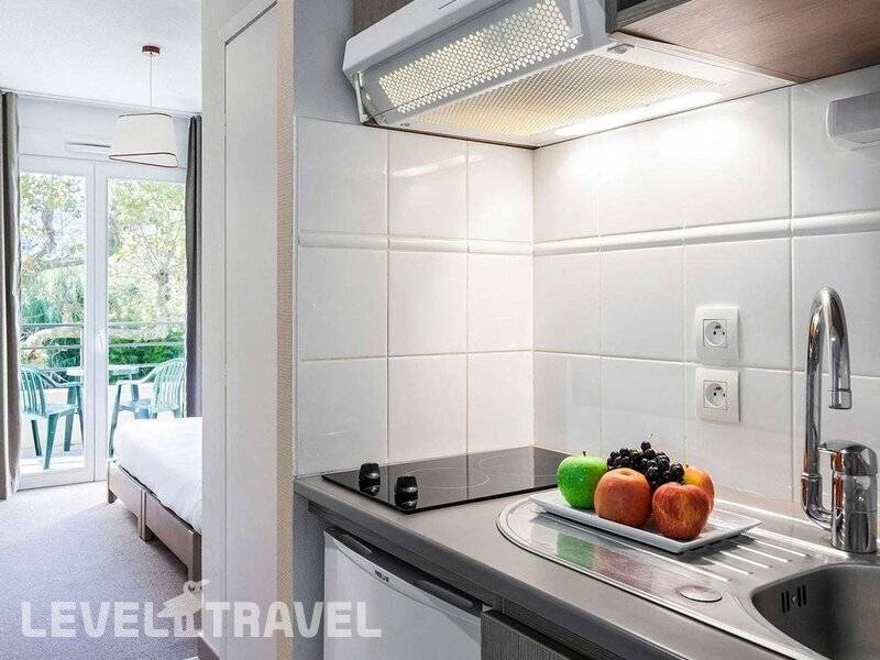Фотография Comfort Suites Cannes Mandelieu (Ex. Appart' City Cannes Mandelieu)