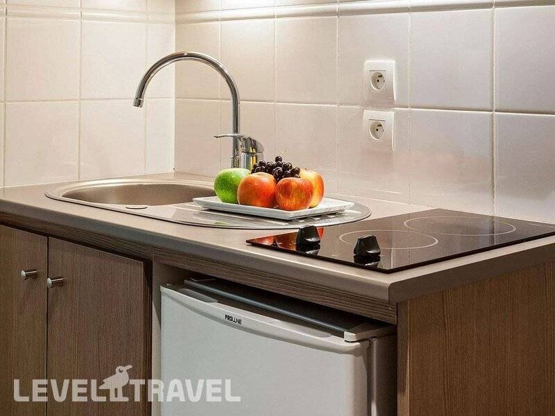 Фотография Comfort Suites Cannes Mandelieu (Ex. Appart' City Cannes Mandelieu)