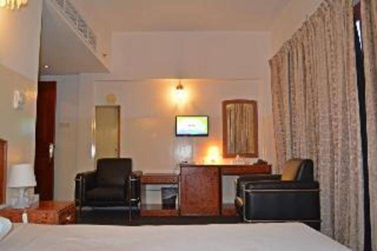 Queens Hotel Dubai