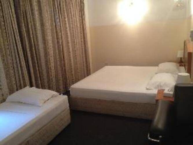 Queens Hotel Dubai