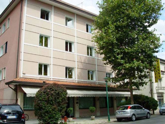 Vienna Hotel
