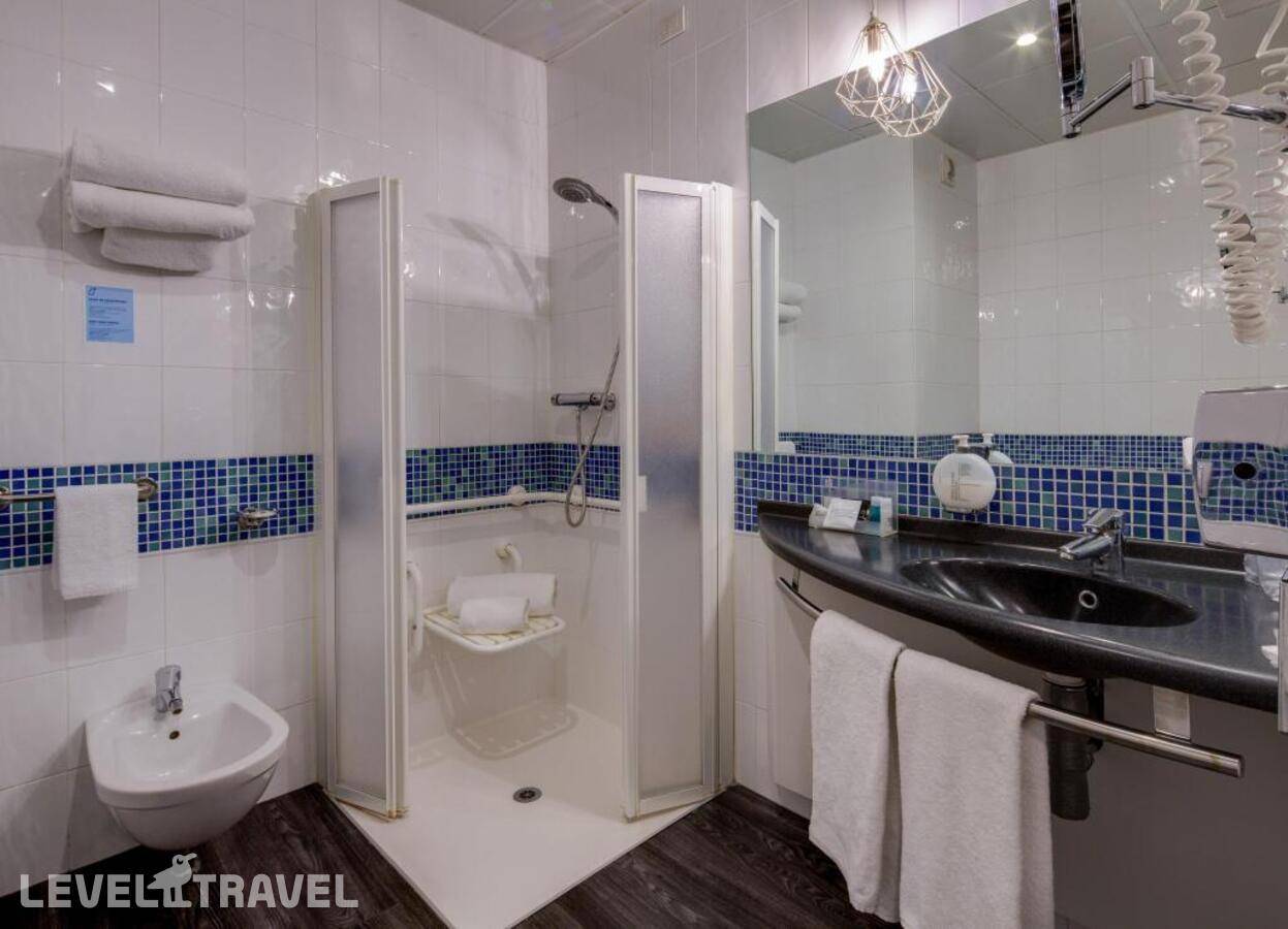 фотографии отеля Отель Holiday Inn Bologna Fiera в Италия(Болонья) - фото №6