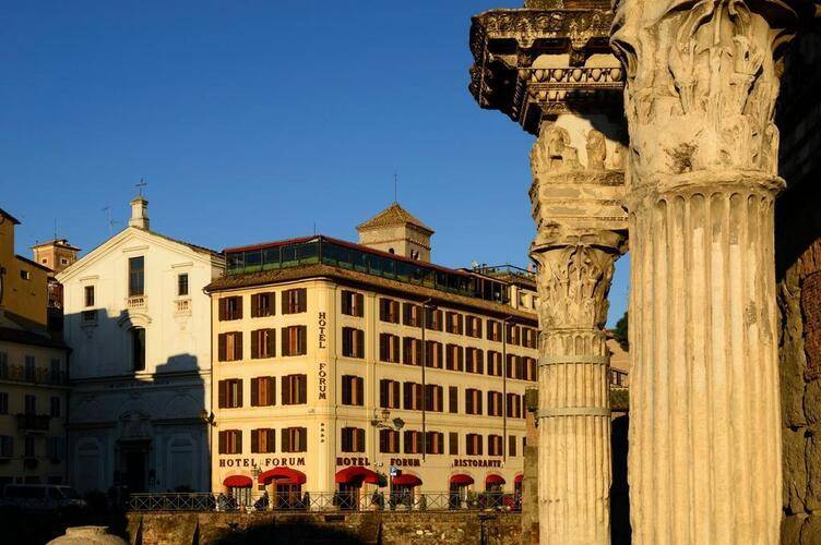 Forum Hotel