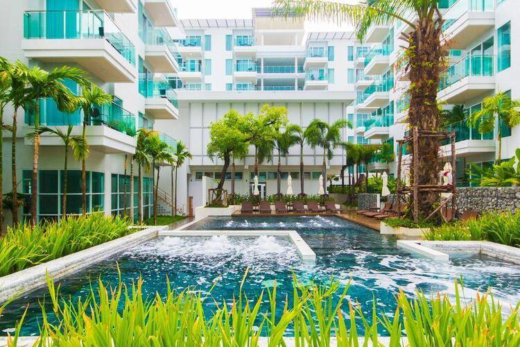 Fisherman's Harbour Urban Resort
