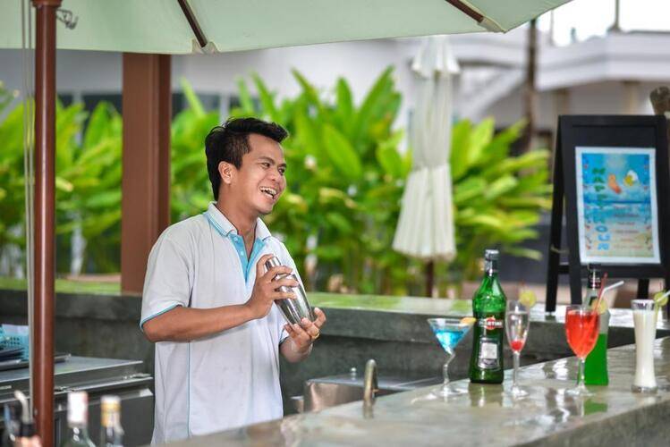 Fisherman's Harbour Urban Resort