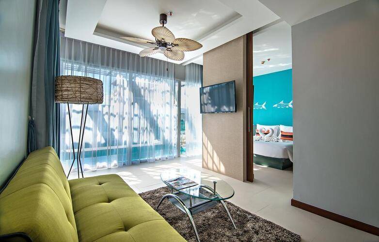 Fisherman's Harbour Urban Resort