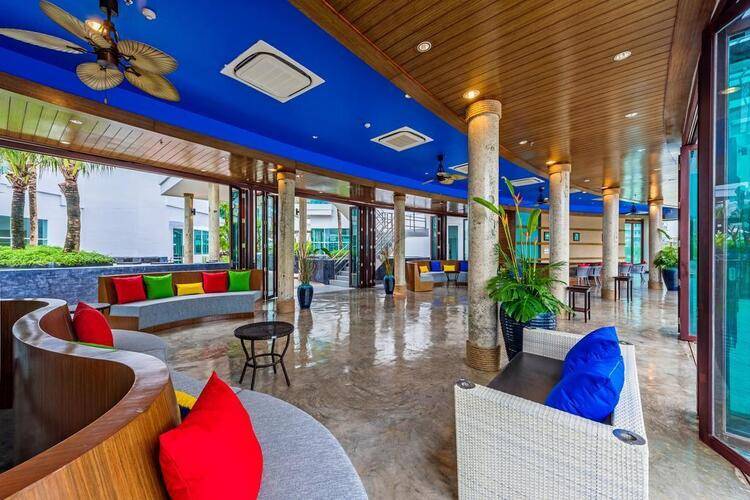 Fisherman's Harbour Urban Resort