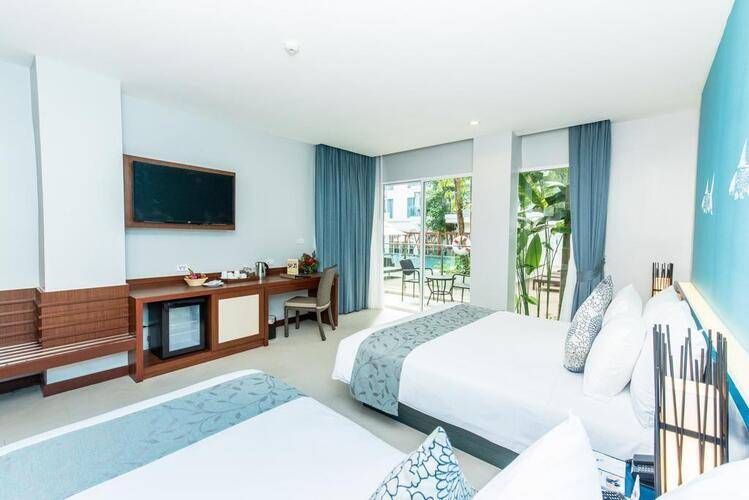 Fisherman's Harbour Urban Resort