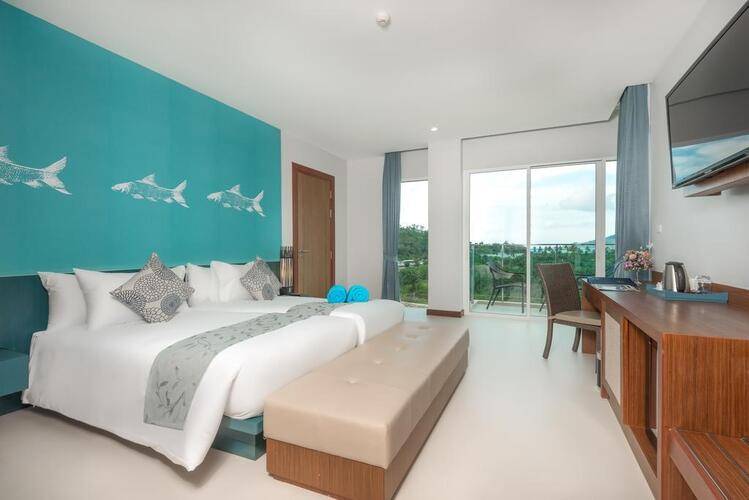 Fisherman's Harbour Urban Resort