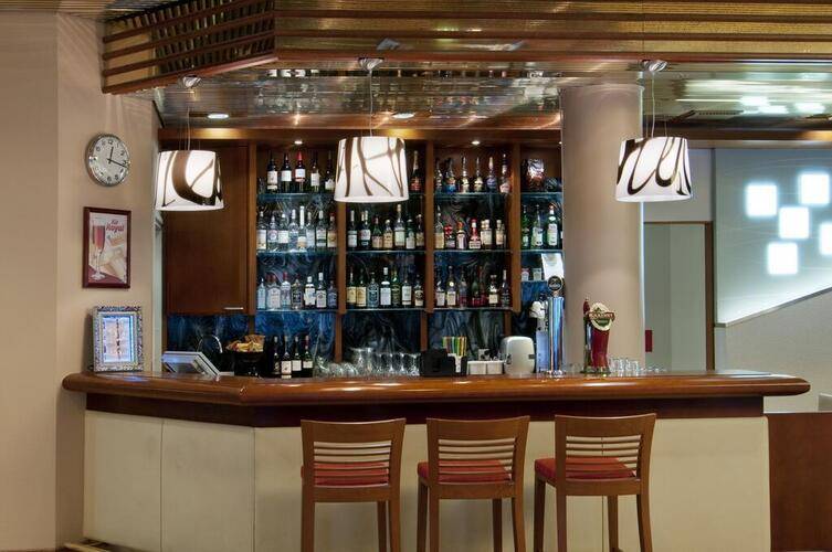 Holiday Inn Helsinki-Vantaa Airport