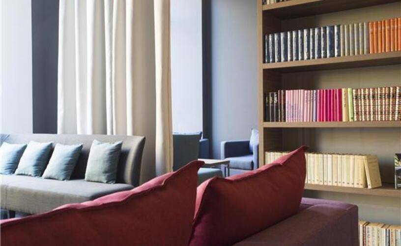 88 Rooms Hotel