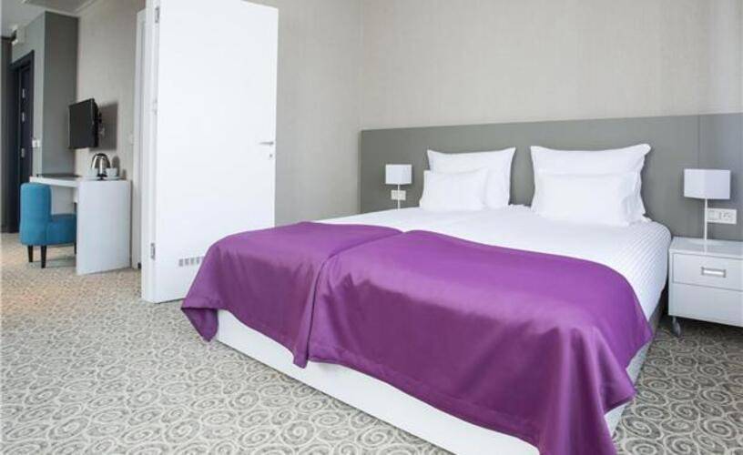 88 Rooms Hotel