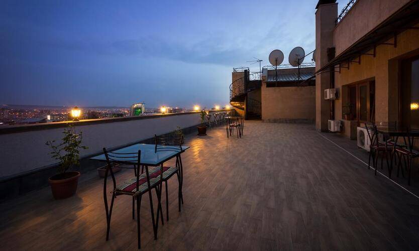 14th Floor