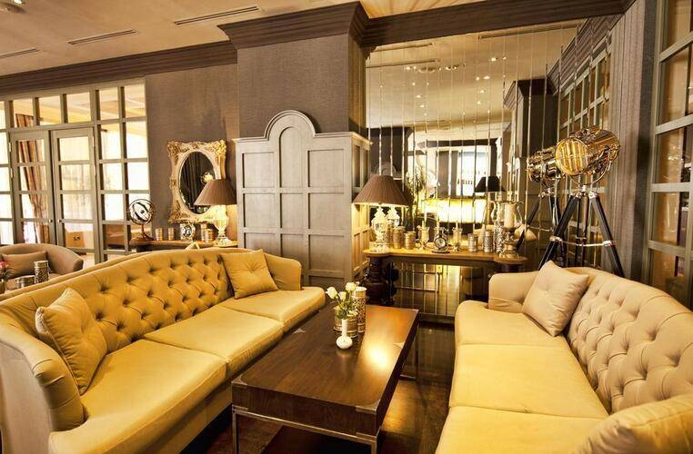 National Hotel