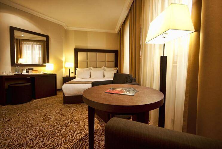 National Hotel