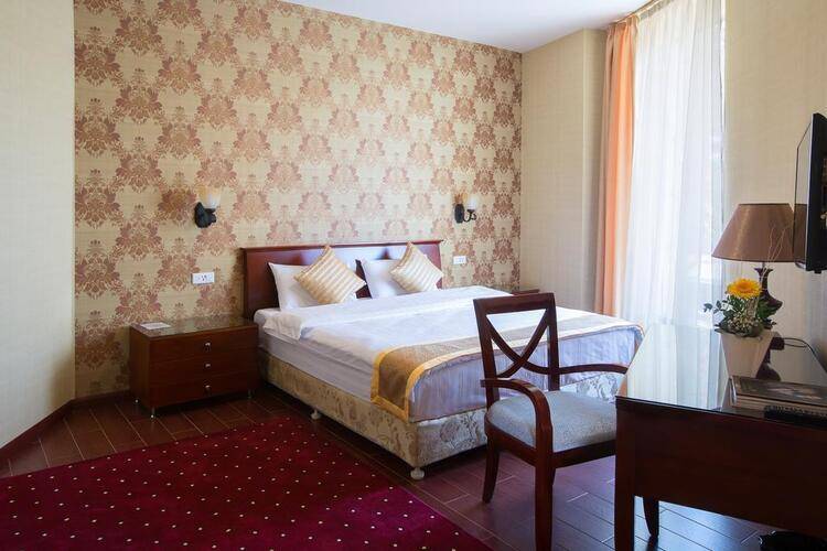 Diamond House Hotel