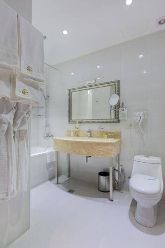 Diamond House Hotel
