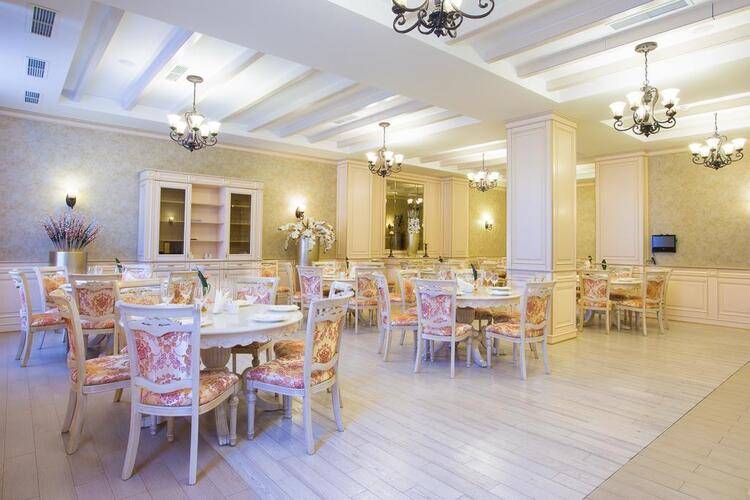Diamond House Hotel