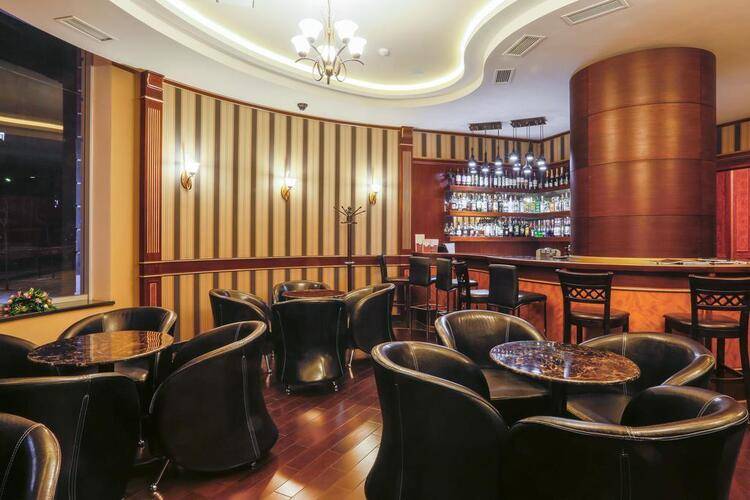 Diamond House Hotel