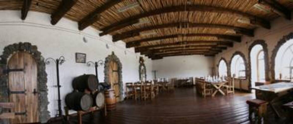 Latar Hotel