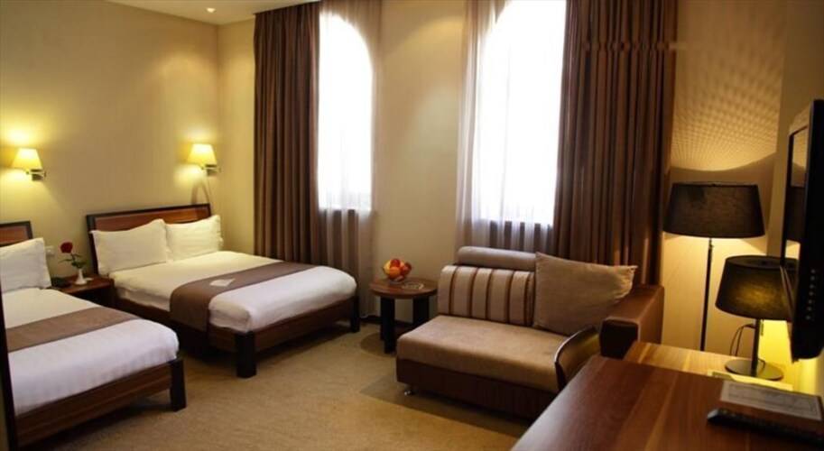 Bass Boutique Hotel