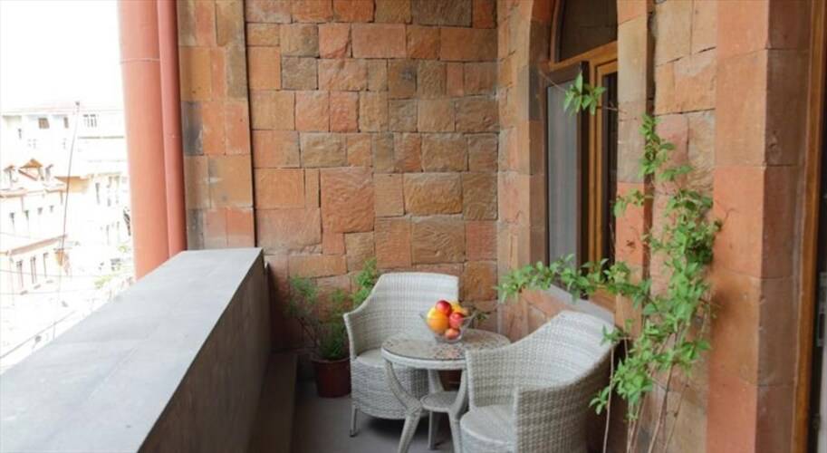 Bass Boutique Hotel