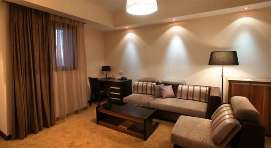 Bass Boutique Hotel