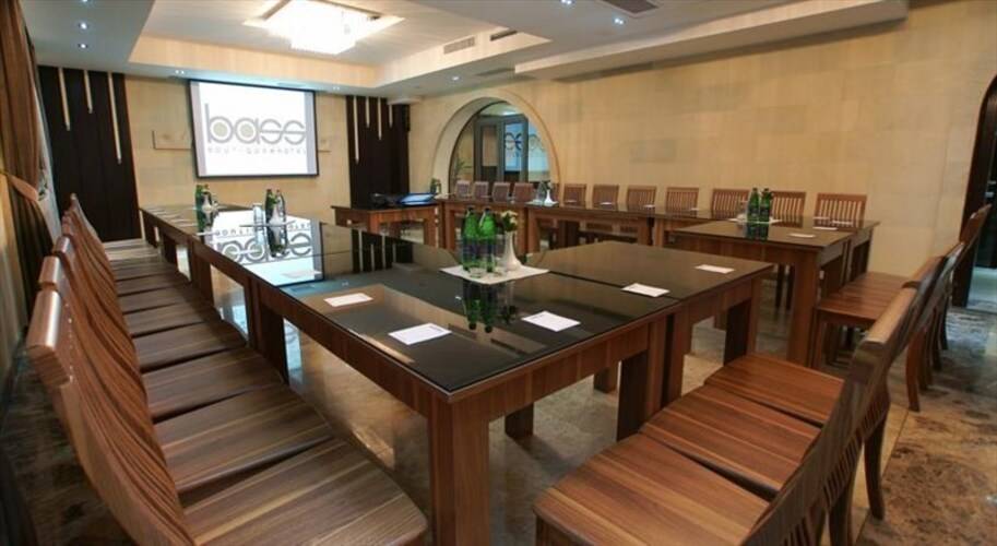 Bass Boutique Hotel