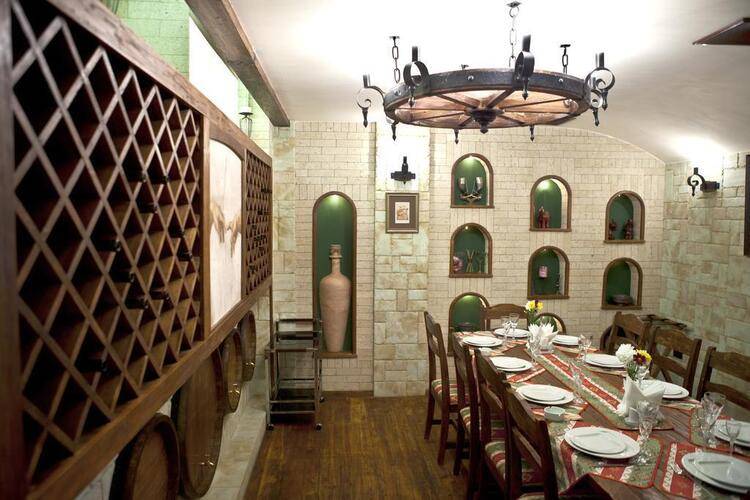 Shirak Hotel