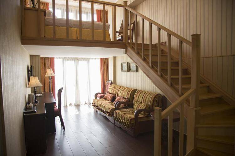 Shirak Hotel