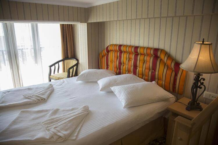 Shirak Hotel