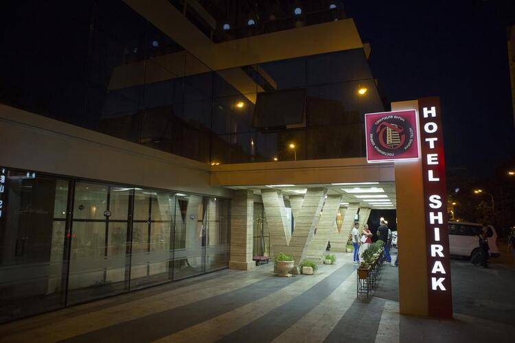 Shirak Hotel