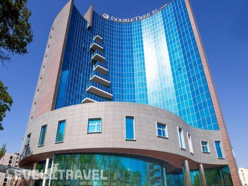 Фотография Doubletree By Hilton Hotel Yerevan City Centre