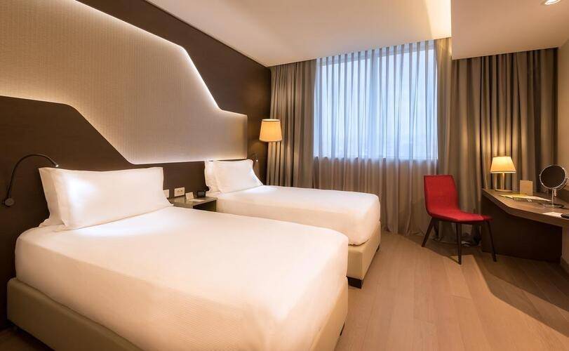 Doubletree By Hilton Hotel Yerevan City Centre