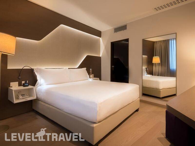 Фотография Doubletree By Hilton Hotel Yerevan City Centre