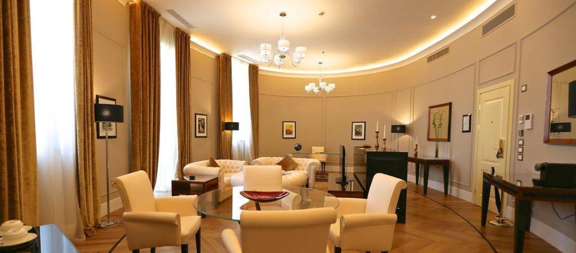 Grand Hotel Yerevan