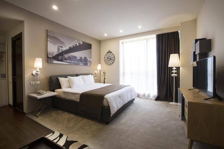 Opera Suite Hotel