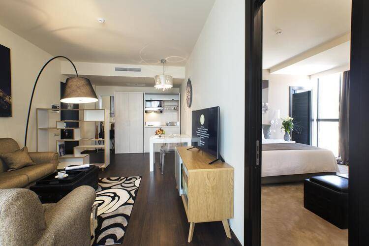 Opera Suite Hotel